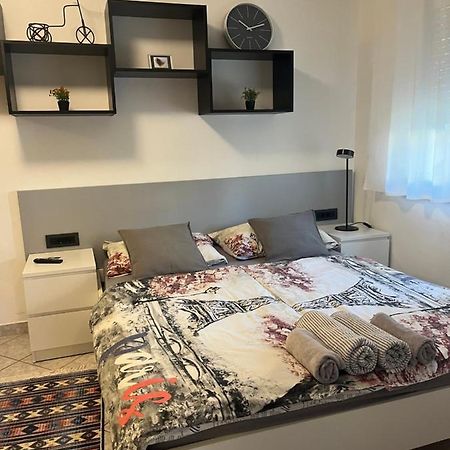 Lounge Appartment Luna Пореч Екстериор снимка